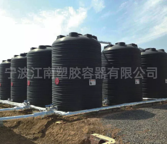 PE滚塑螺旋型化工储罐